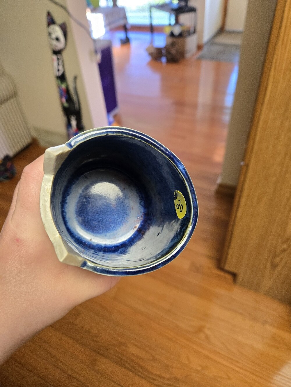 Cat pottery cup, mulicoloured